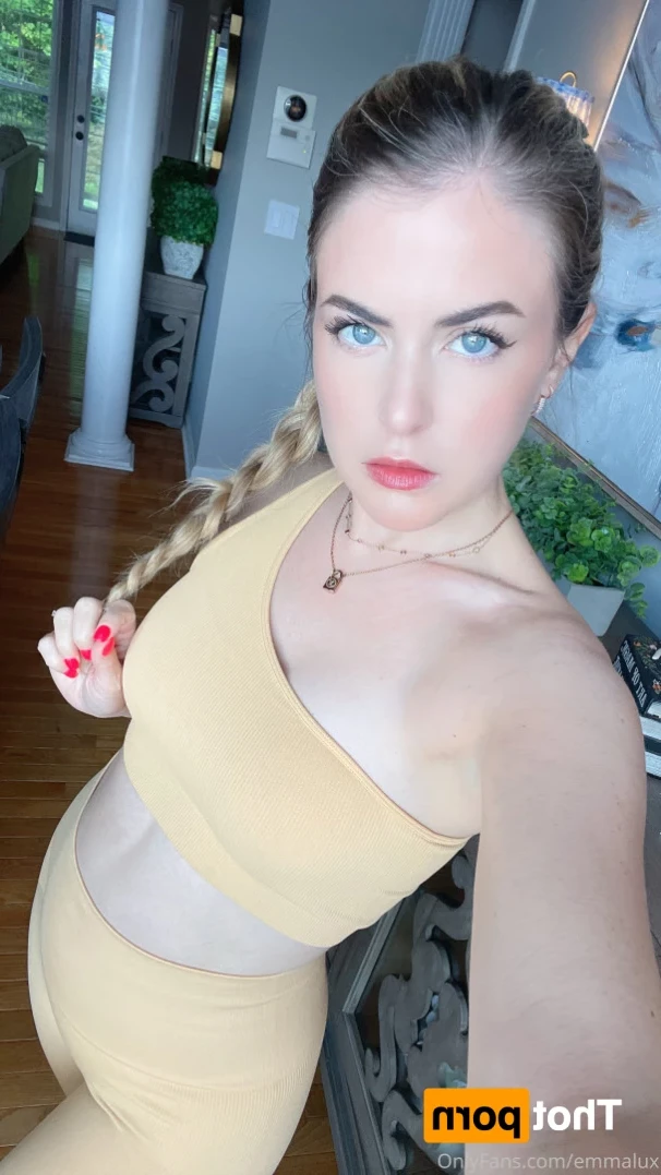 Princess Emma Lux [ emmalux ] Onlyfans leaked photo 14217087 on Hotleaks.tv