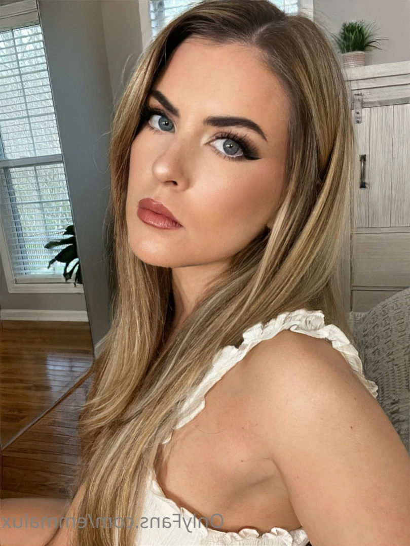 Princess Emma Lux [ emmalux ] Onlyfans leaked photo 14226850 on Hotleaks.tv