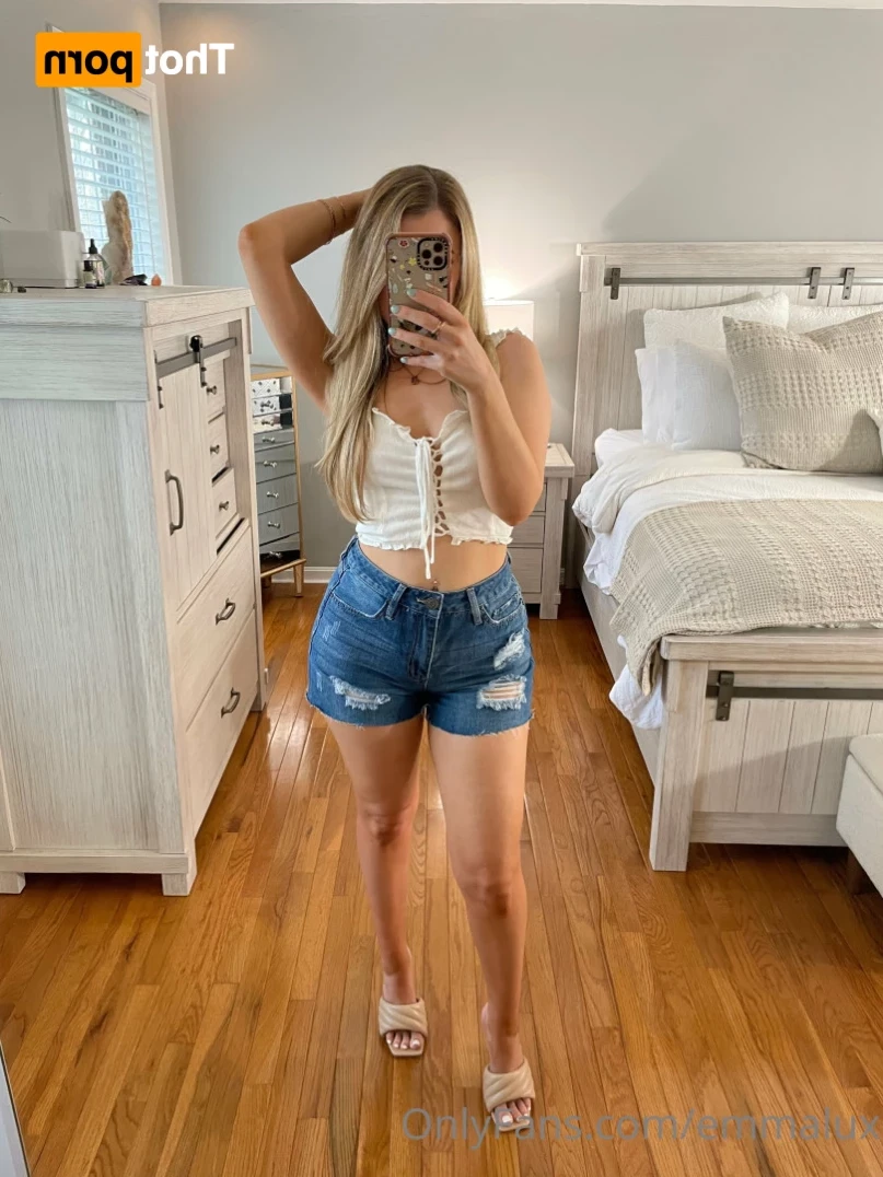 Princess Emma Lux [ emmalux ] Onlyfans leaked photo 14954263 on Hotleaks.tv