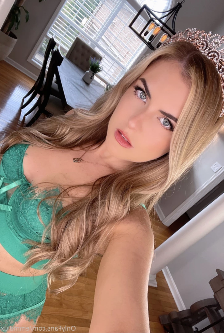 Princess Emma Lux [ emmalux ] Onlyfans leaked photo 16005665 on Hotleaks.tv
