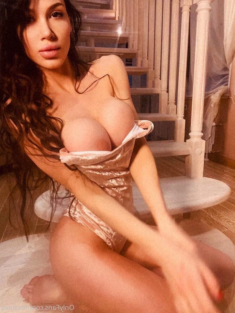 u19953509 [ lovalova ] Onlyfans leaked photo 742869 on Hotleaks.tv