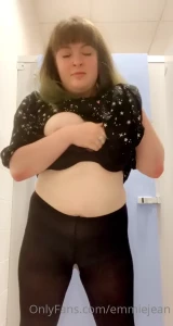 emmiejean Onlyfans leaked video 10423021 on Hotleaks.tv