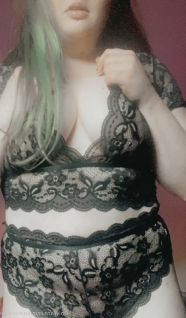 emmiejean Onlyfans leaked photo 12832774 on Hotleaks.tv