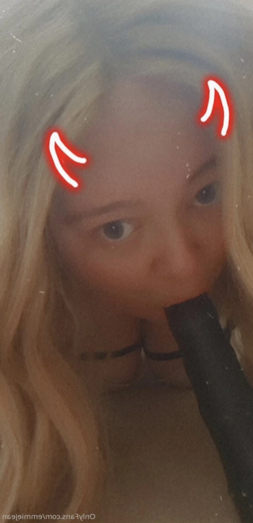 emmiejean Onlyfans leaked photo 13967809 on Hotleaks.tv