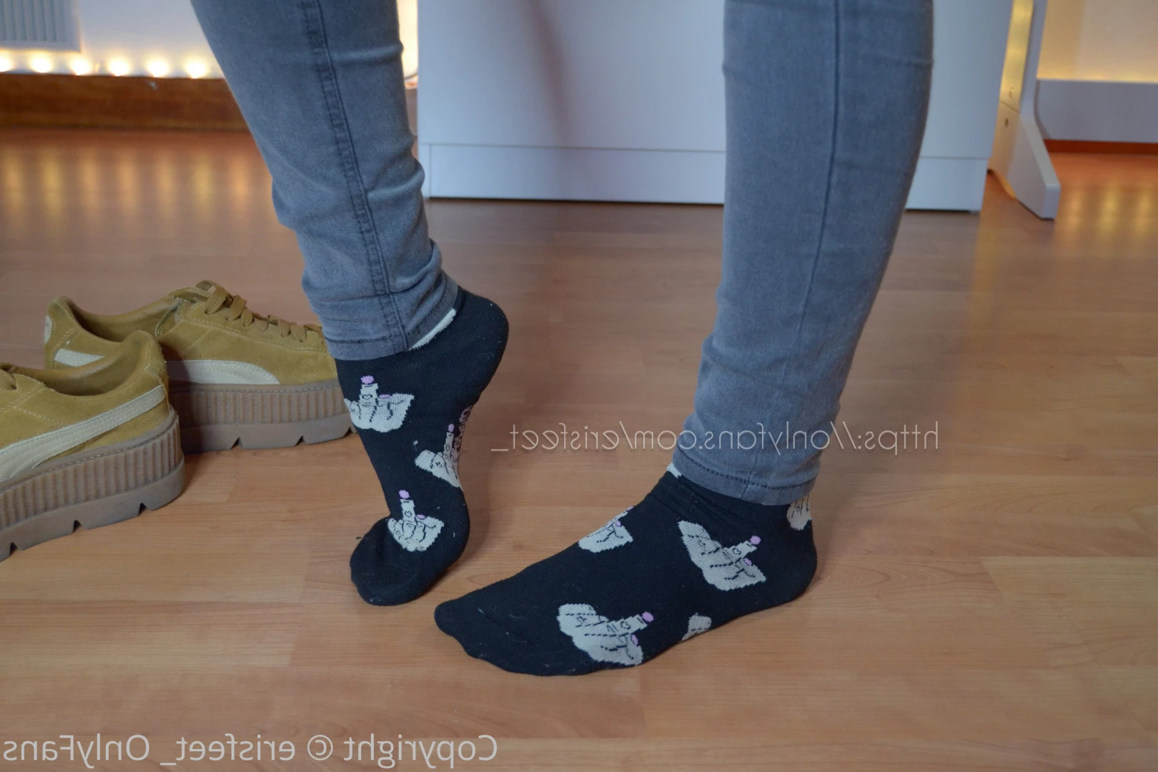 ♡ 𝔼𝕣𝕚𝕤𝕗𝕖𝕖𝕥 𝗩𝗜𝗣 🔝5% ♡ [ erisfeet_ ] Onlyfans leaked photo 9050233 on Hotleaks.tv