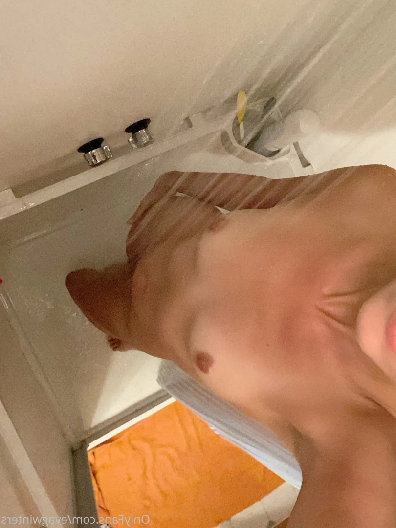 Eva Winters [ evagwinters ] Onlyfans leaked photo 9954708 on Hotleaks.tv