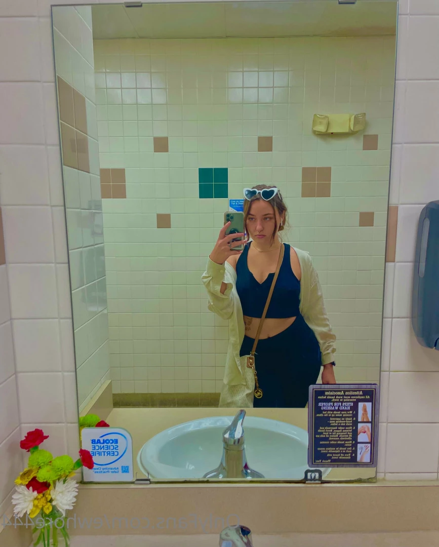 sofia🌙✨ [ ewhore444 ] Onlyfans leaked photo 9027205 on Hotleaks.tv