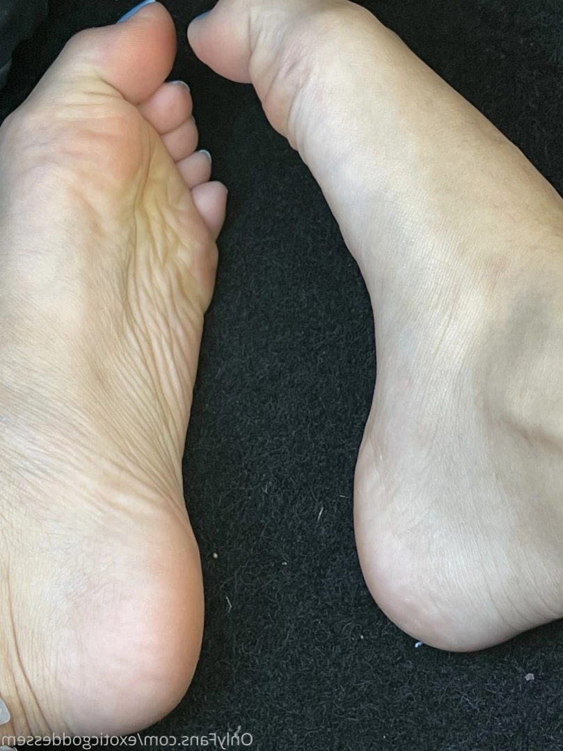 𝑔𝑜𝒹𝒹𝑒𝓈𝓈 𝑒𝓂 ⭐️ [ exoticgoddessem ] Onlyfans leaked photo 12706552 on Hotleaks.tv