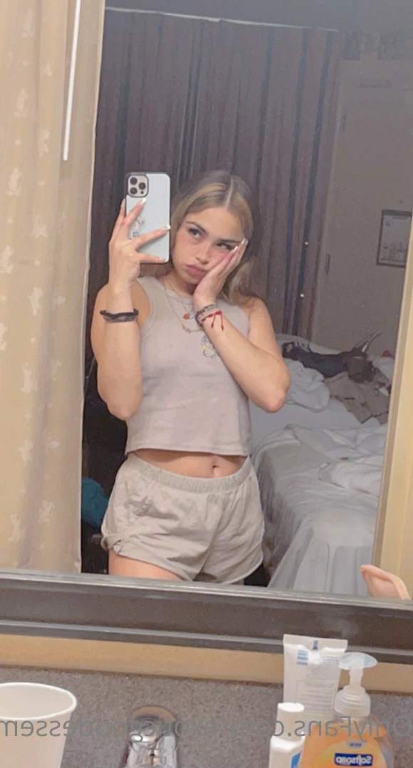 𝑔𝑜𝒹𝒹𝑒𝓈𝓈 𝑒𝓂 ⭐️ [ exoticgoddessem ] Onlyfans leaked photo 12979560 on Hotleaks.tv