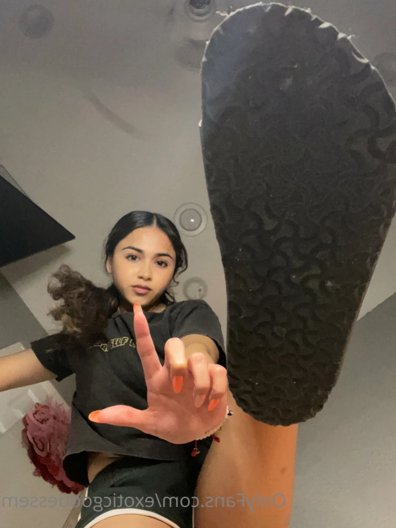 𝑔𝑜𝒹𝒹𝑒𝓈𝓈 𝑒𝓂 ⭐️ [ exoticgoddessem ] Onlyfans leaked photo 15951683 on Hotleaks.tv
