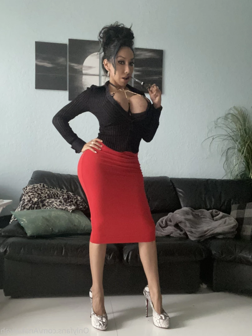 𝗕𝗶𝗴𝗴𝗲𝗿 𝗶𝘀 𝗕𝗲𝘁𝘁𝗲𝗿 [ expanding_kaliyah ] Onlyfans leaked photo 12073485 on Hotleaks.tv
