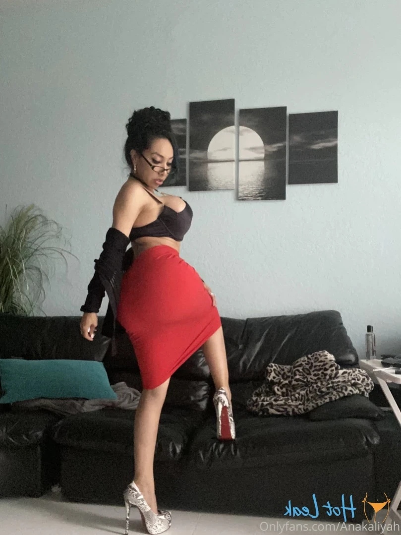 𝗕𝗶𝗴𝗴𝗲𝗿 𝗶𝘀 𝗕𝗲𝘁𝘁𝗲𝗿 [ expanding_kaliyah ] Onlyfans leaked photo 12465559 on Hotleaks.tv