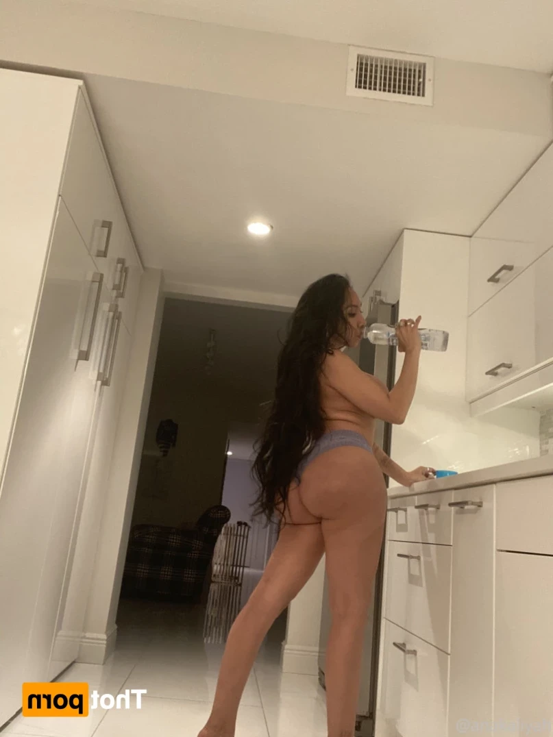 𝗕𝗶𝗴𝗴𝗲𝗿 𝗶𝘀 𝗕𝗲𝘁𝘁𝗲𝗿 [ expanding_kaliyah ] Onlyfans leaked photo 12665298 on Hotleaks.tv