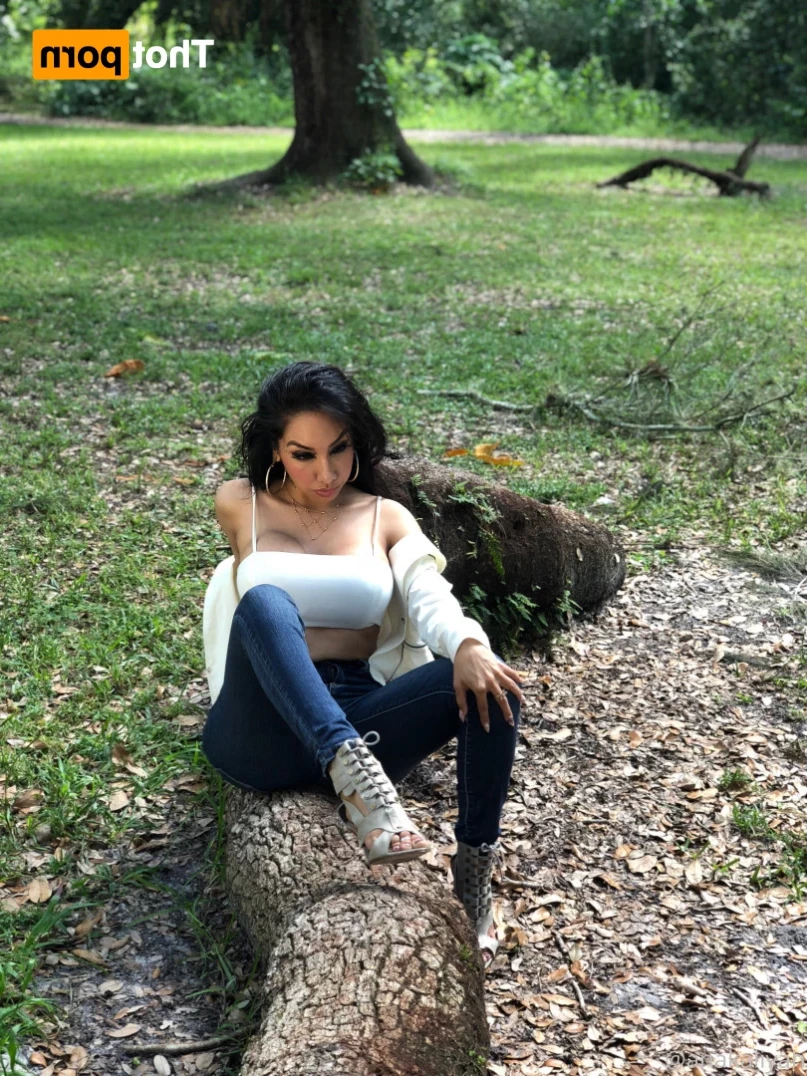 𝗕𝗶𝗴𝗴𝗲𝗿 𝗶𝘀 𝗕𝗲𝘁𝘁𝗲𝗿 [ expanding_kaliyah ] Onlyfans leaked photo 12796377 on Hotleaks.tv