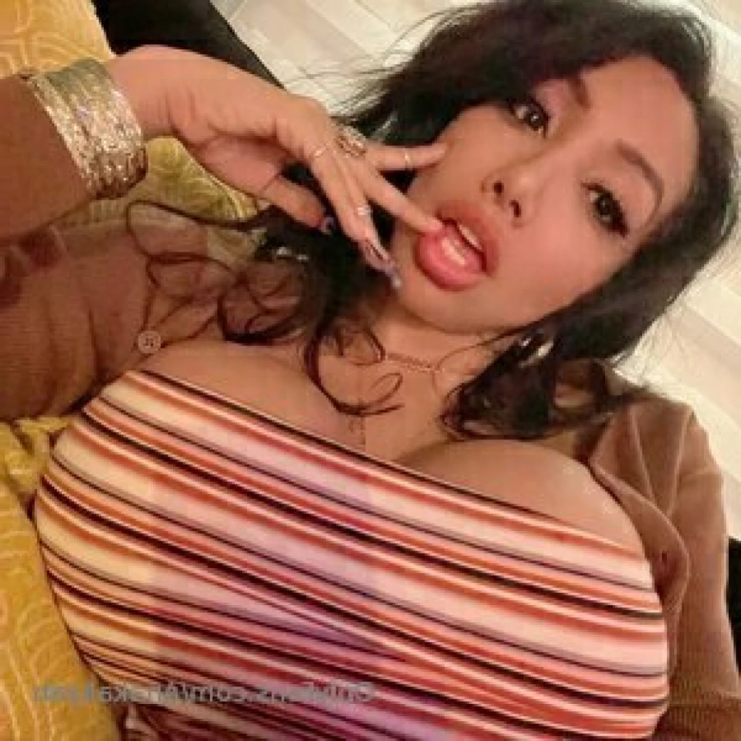 𝗕𝗶𝗴𝗴𝗲𝗿 𝗶𝘀 𝗕𝗲𝘁𝘁𝗲𝗿 [ expanding_kaliyah ] Onlyfans leaked photo 13377030 on Hotleaks.tv