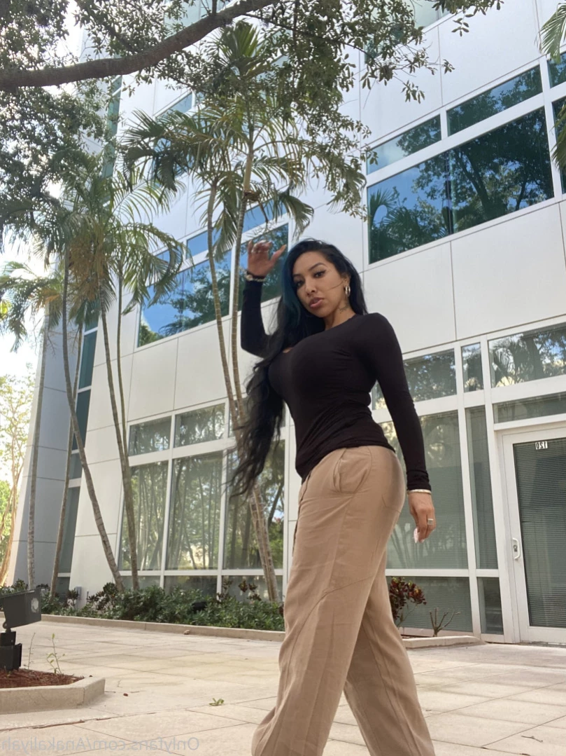 𝗕𝗶𝗴𝗴𝗲𝗿 𝗶𝘀 𝗕𝗲𝘁𝘁𝗲𝗿 [ expanding_kaliyah ] Onlyfans leaked photo 13401769 on Hotleaks.tv
