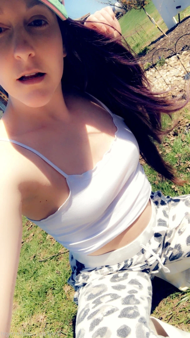FarmGirl_Elizabeth [ farmgirl ] Onlyfans leaked photo 8575160 on Hotleaks.tv
