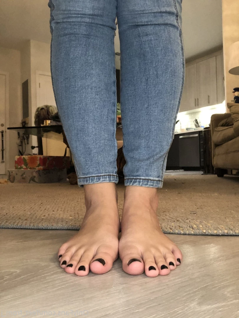 Feet From J [ feet_from_j ] Onlyfans leaked photo 9025566 on Hotleaks.tv