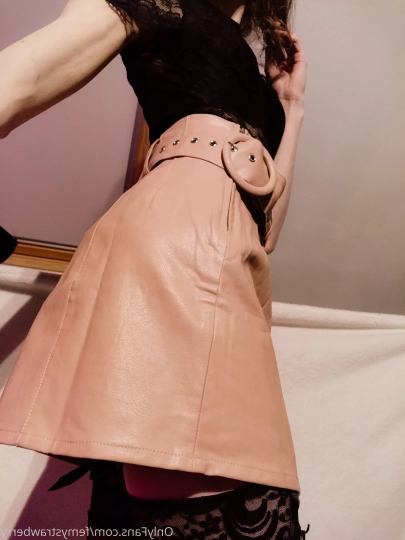 Lil Snarky Berry [ lilsnarkyberry ] Onlyfans leaked photo 8760660 on Hotleaks.tv