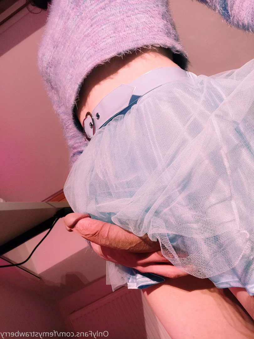 Lil Snarky Berry [ lilsnarkyberry ] Onlyfans leaked photo 8762602 on Hotleaks.tv