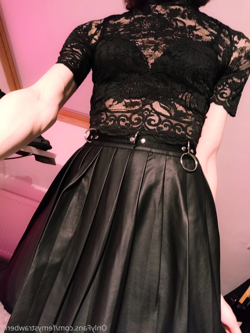 Lil Snarky Berry [ lilsnarkyberry ] Onlyfans leaked photo 8769625 on Hotleaks.tv
