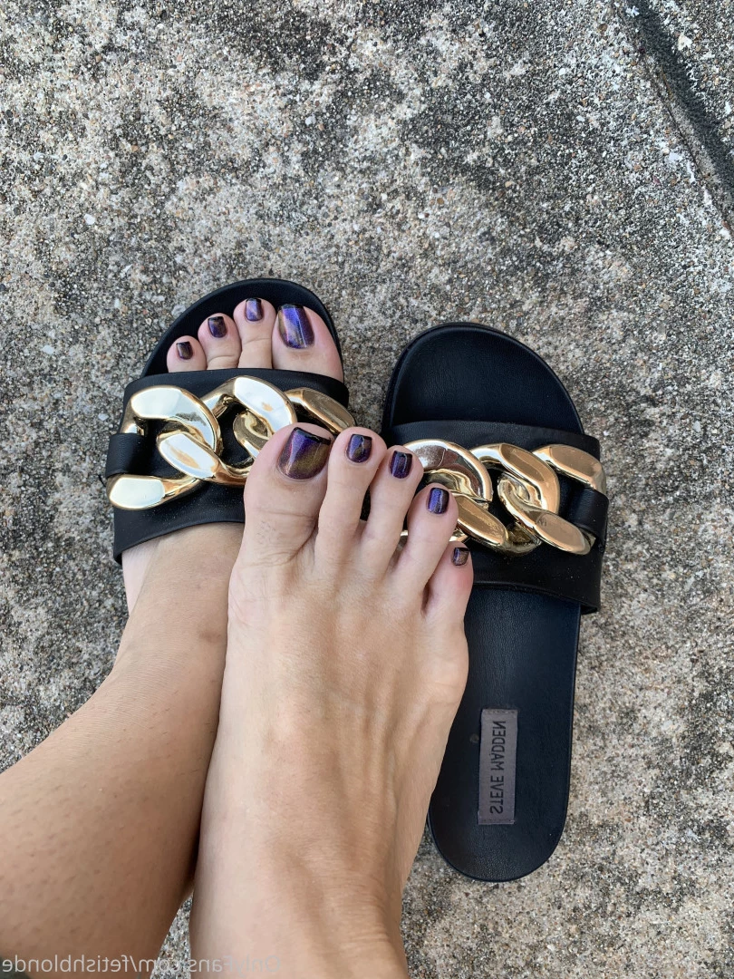 Foot fetish blonde [ fetishblonde ] Onlyfans leaked photo 10208147 on Hotleaks.tv
