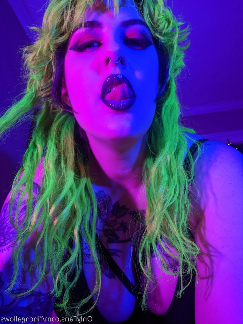 Finch [ finchgallows ] Onlyfans leaked photo 9019287 on Hotleaks.tv