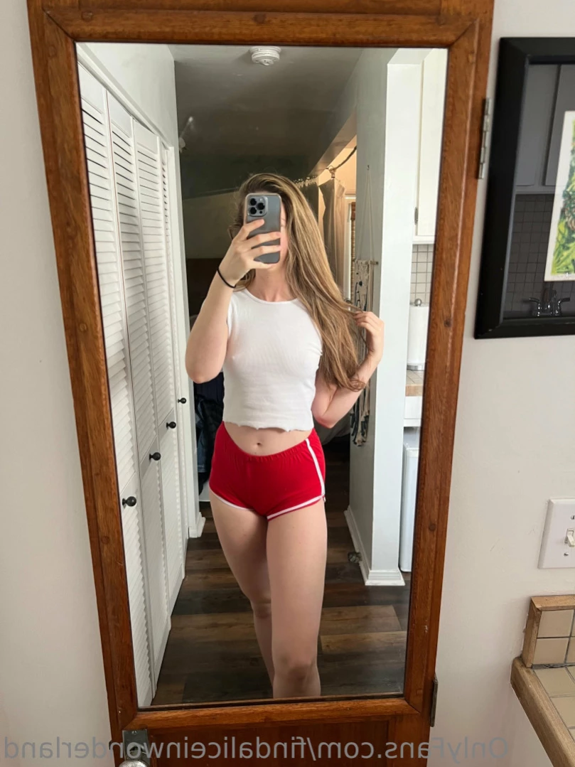 Alice 👸🏼 [ findaliceinwonderland ] Onlyfans leaked photo 14011334 on  Hotleaks.tv