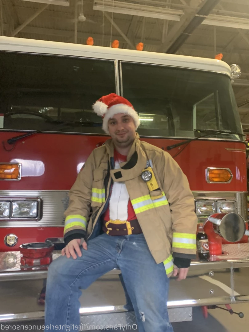 Dom Lee [ firefighterleeuncensored ] Onlyfans leaked photo 12710794 on Hotleaks.tv