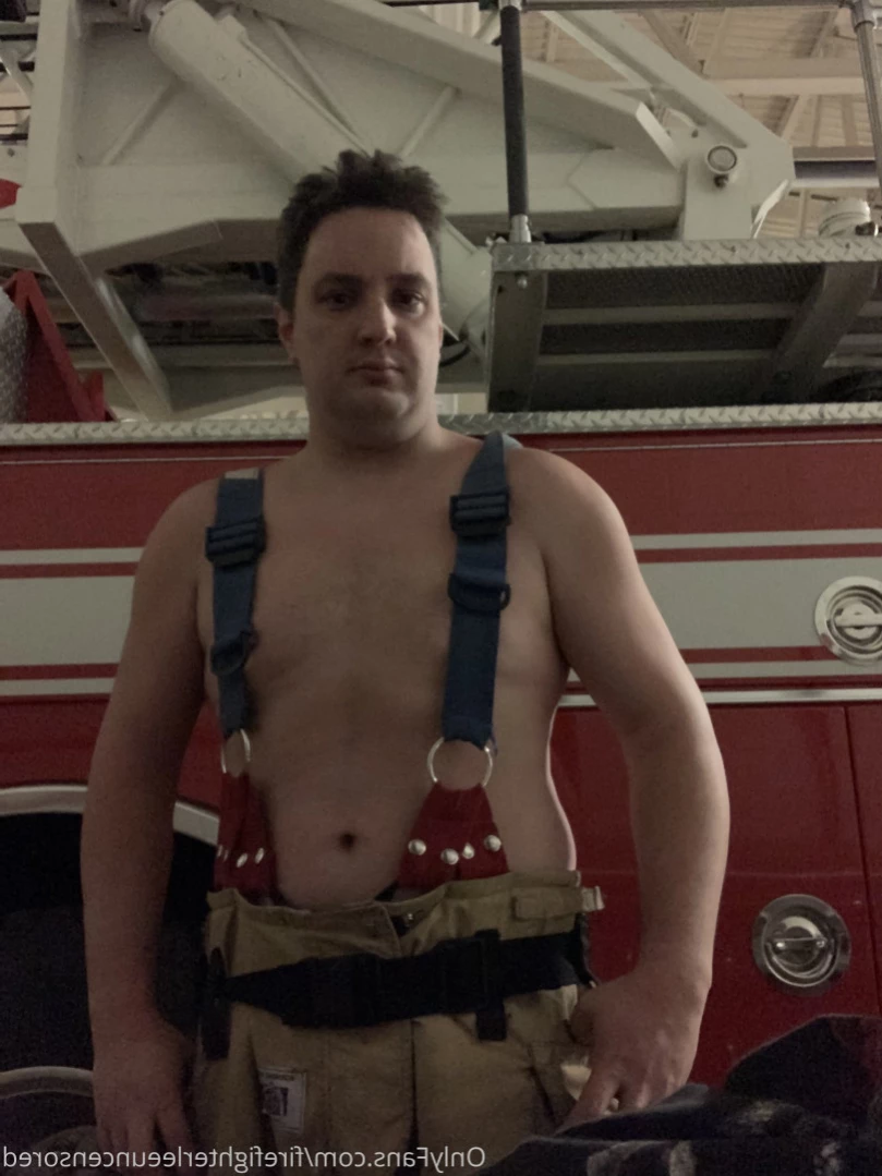 Dom Lee [ firefighterleeuncensored ] Onlyfans leaked photo 14952577 on Hotleaks.tv