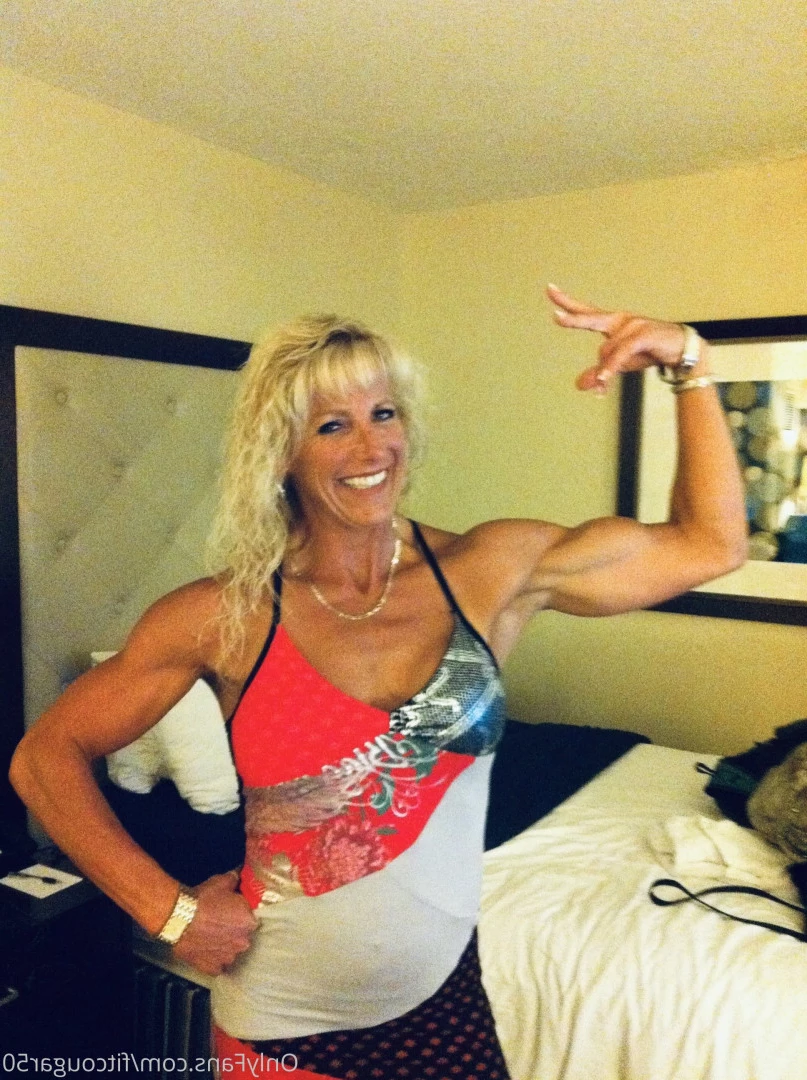 FitCougar Bianca [ fitcougar50 ] Onlyfans leaked photo 8625102 on Hotleaks.tv