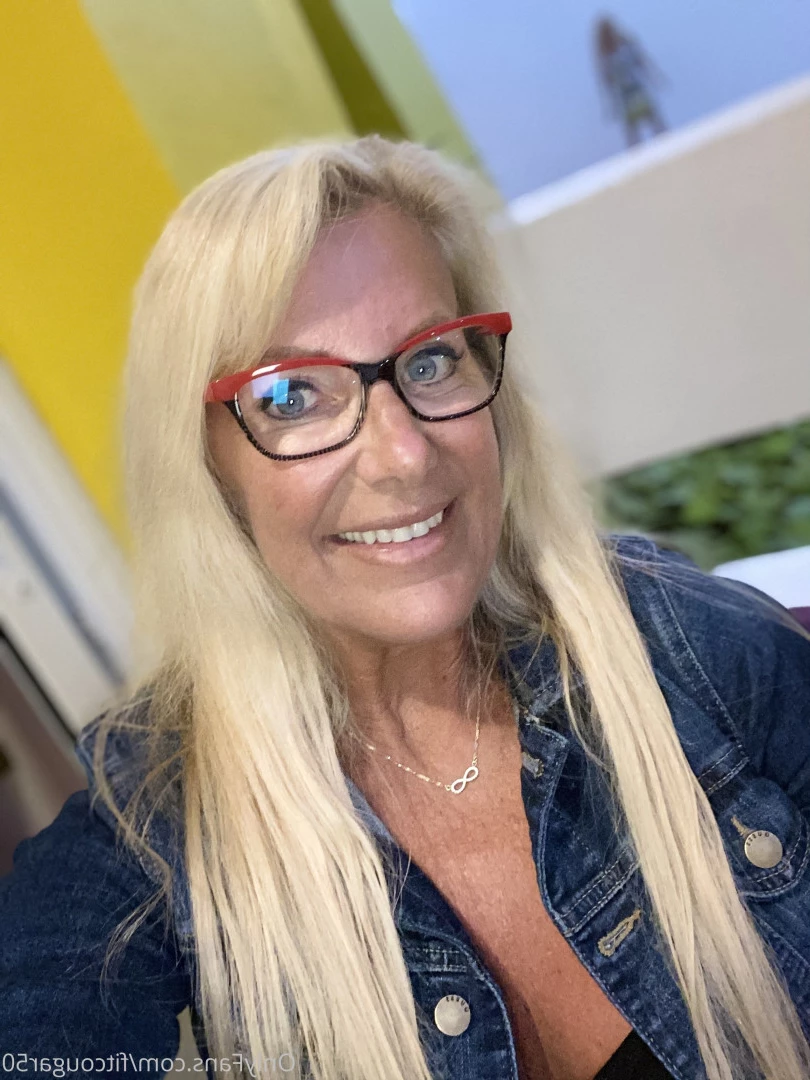 FitCougar Bianca [ fitcougar50 ] Onlyfans leaked photo 8628817 on Hotleaks.tv