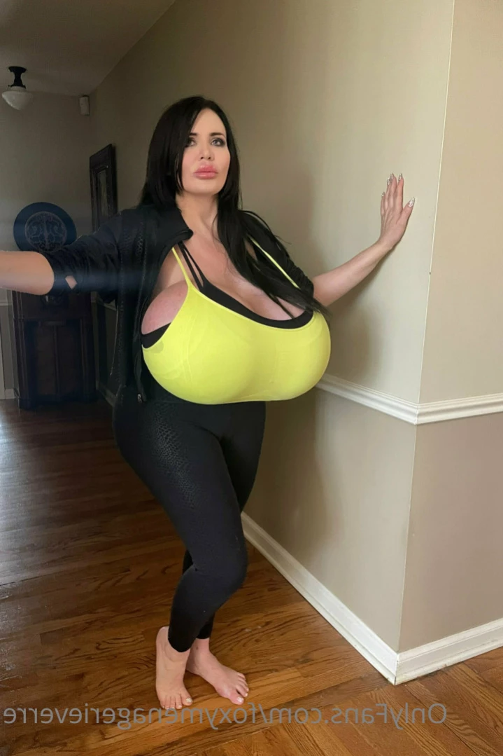 Foxy Menagerie Verre [ foxymenagerieverre ] Onlyfans leaked photo 12709295 on Hotleaks.tv