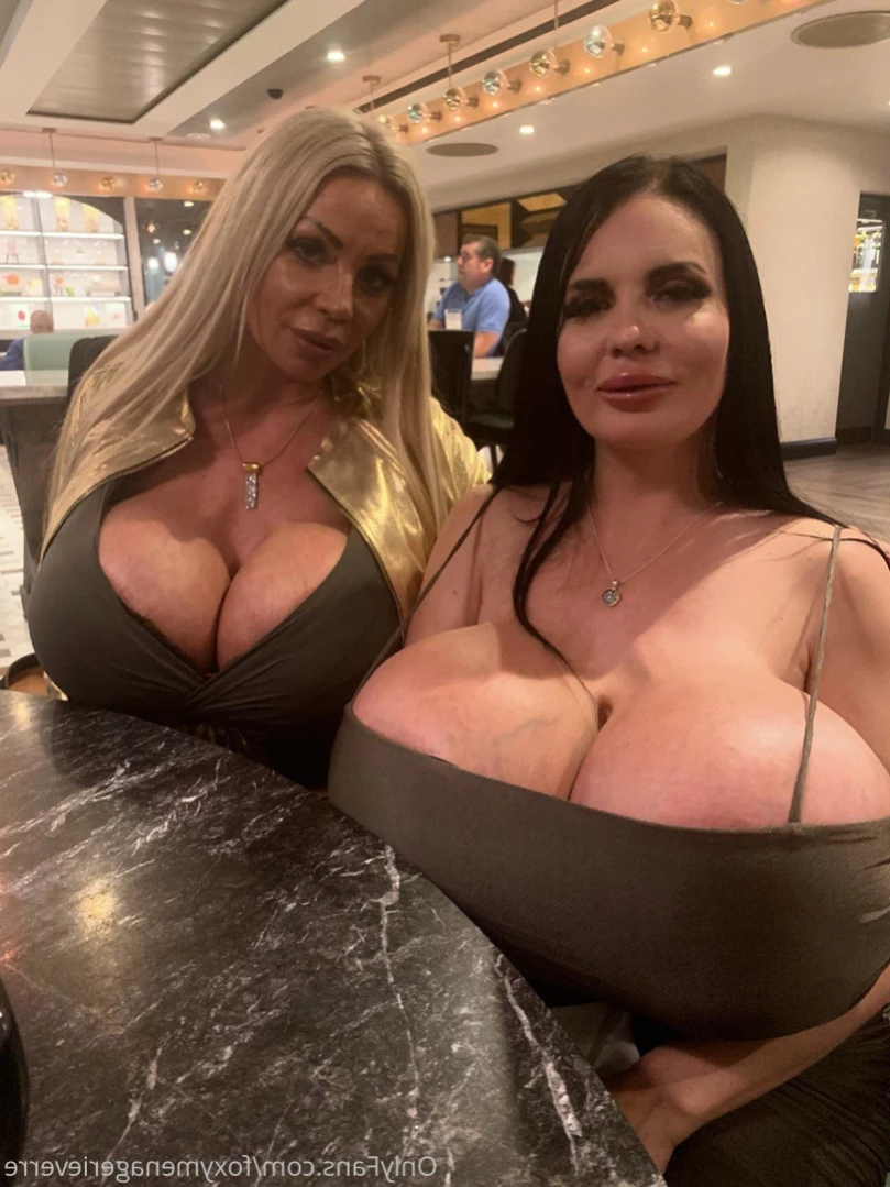 Foxy Menagerie Verre [ foxymenagerieverre ] Onlyfans leaked photo 13229078 on Hotleaks.tv