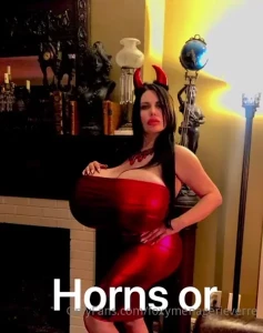 Foxy Menagerie Verre [ foxymenagerieverre ] Onlyfans leaked video 13737986 on Hotleaks.tv