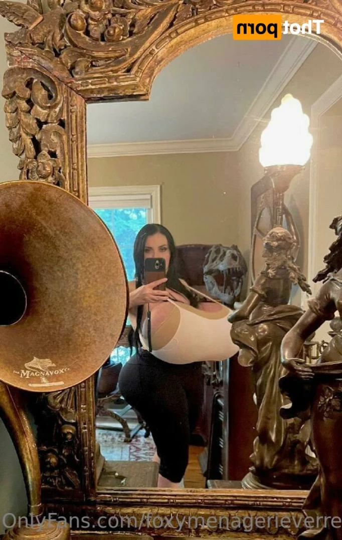 Foxy Menagerie Verre [ foxymenagerieverre ] Onlyfans leaked photo 15044619 on Hotleaks.tv