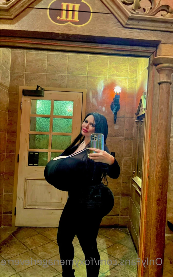 Foxy Menagerie Verre [ foxymenagerieverre ] Onlyfans leaked photo 15366332 on Hotleaks.tv
