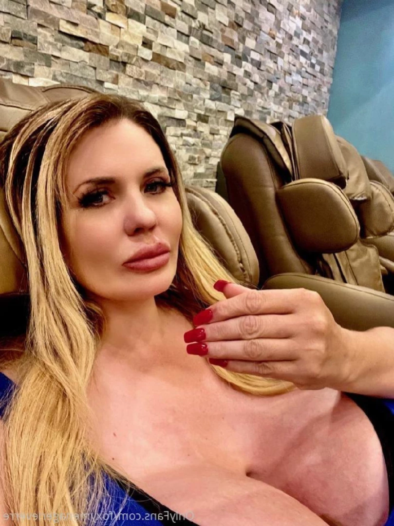 Foxy Menagerie Verre [ foxymenagerieverre ] Onlyfans leaked photo 15366520 on Hotleaks.tv