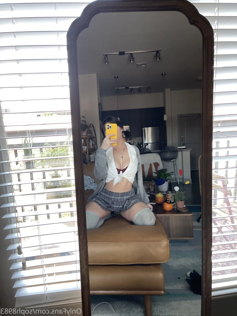 iloveyou [ g57321 ] Onlyfans leaked photo 8535920 on Hotleaks.tv