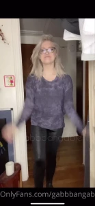 10413612
