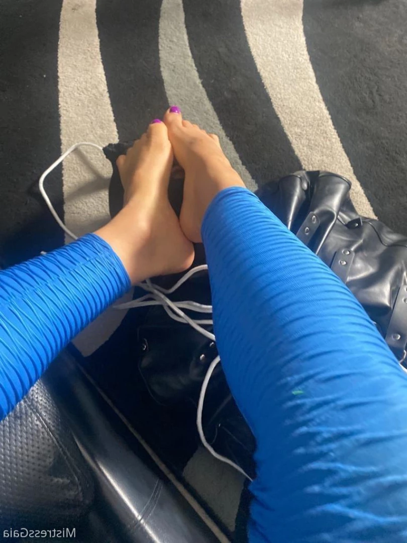 Mistress Gaia [ gaiapadrona ] Onlyfans leaked photo 10060793 on Hotleaks.tv
