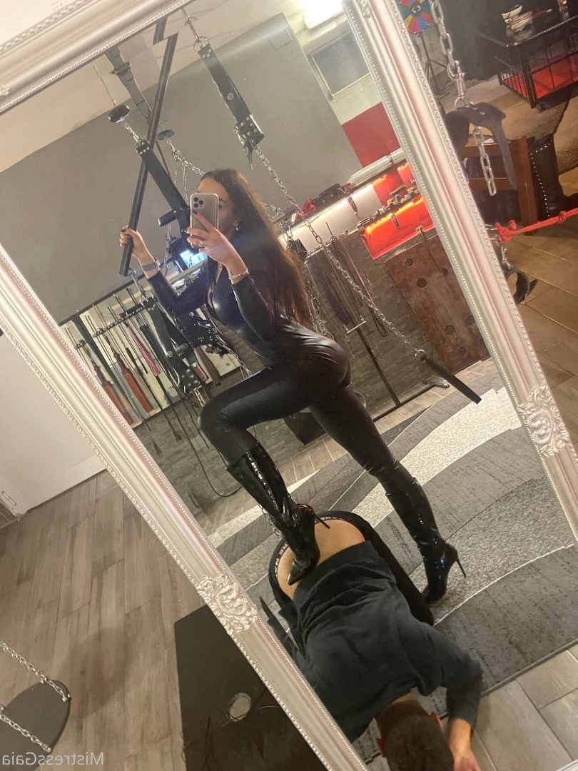 Mistress Gaia [ gaiapadrona ] Onlyfans leaked photo 10061098 on Hotleaks.tv