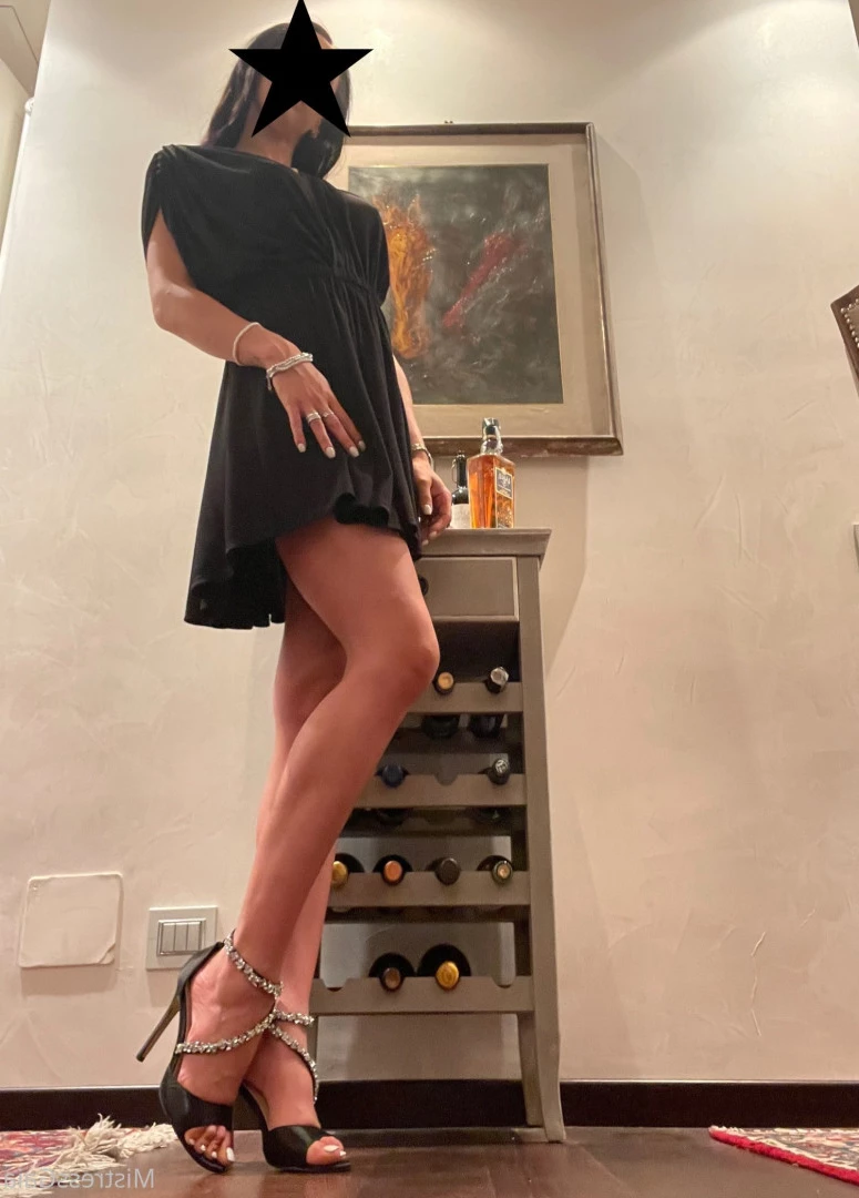 Mistress Gaia [ gaiapadrona ] Onlyfans leaked photo 10064327 on Hotleaks.tv