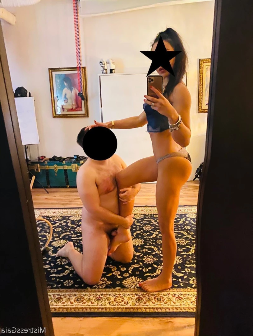 Mistress Gaia [ gaiapadrona ] Onlyfans leaked photo 10064556 on Hotleaks.tv