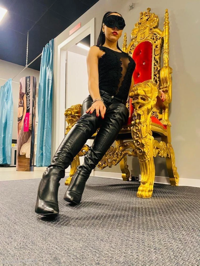 Mistress Gaia [ gaiapadrona ] Onlyfans leaked photo 10065284 on Hotleaks.tv