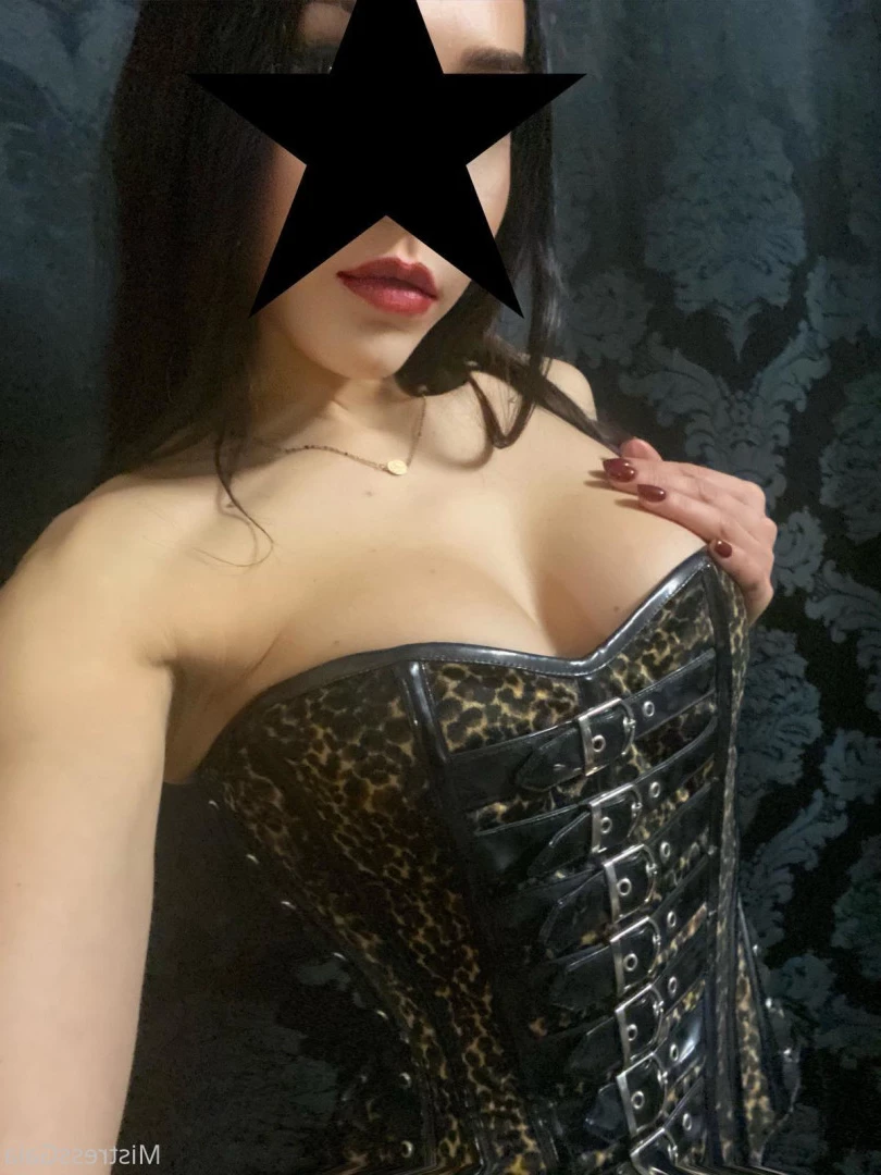 Mistress Gaia [ gaiapadrona ] Onlyfans leaked photo 10066967 on Hotleaks.tv
