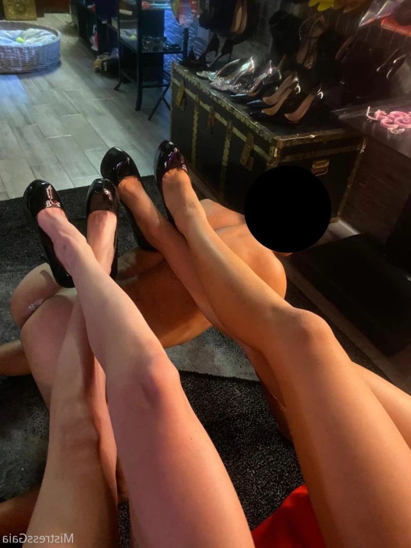 Mistress Gaia [ gaiapadrona ] Onlyfans leaked photo 10069527 on Hotleaks.tv