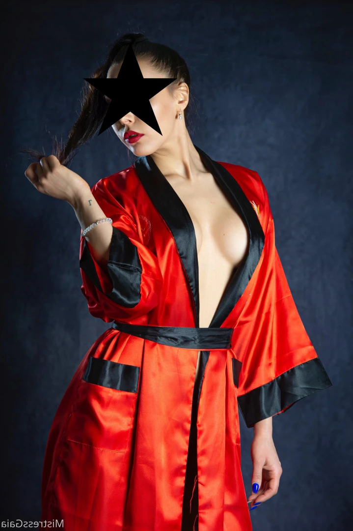Mistress Gaia [ gaiapadrona ] Onlyfans leaked photo 10073086 on Hotleaks.tv