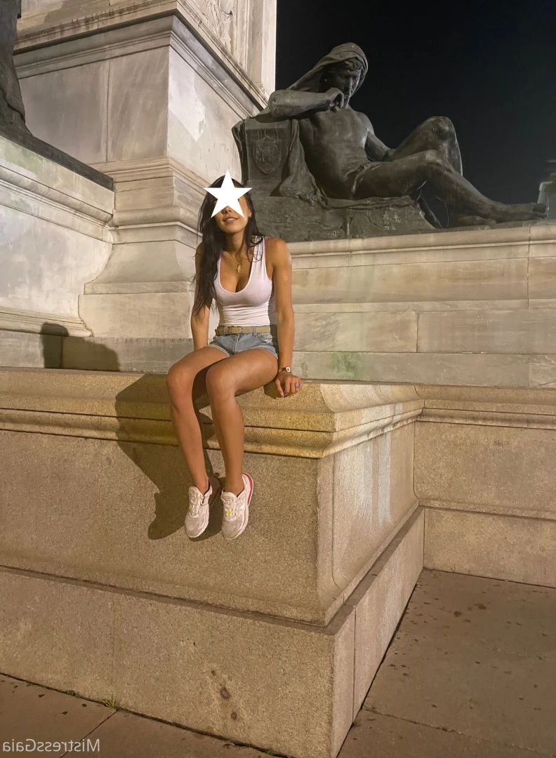 Mistress Gaia [ gaiapadrona ] Onlyfans leaked photo 10075180 on Hotleaks.tv