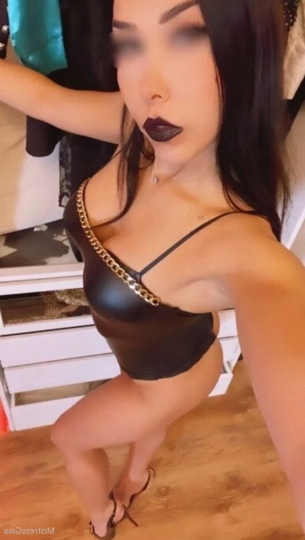 Mistress Gaia [ gaiapadrona ] Onlyfans leaked photo 10077957 on Hotleaks.tv